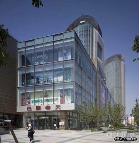 上海由由國際廣場