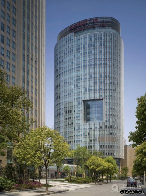 上海由由國際廣場