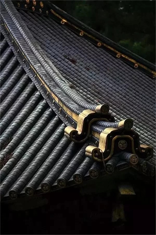民宿設計意韻東方，瓦檐之美，美在細節