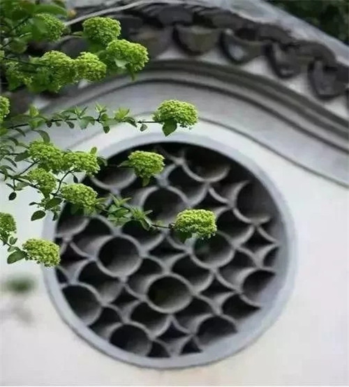 民宿設計意韻東方，瓦檐之美，美在細節