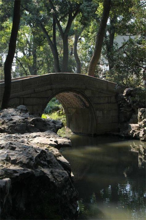 在中國(guó)古典園林中尋摸中華文化的審美意識(shí)