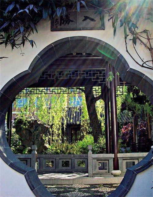在中國(guó)古典園林中尋摸中華文化的審美意識(shí)