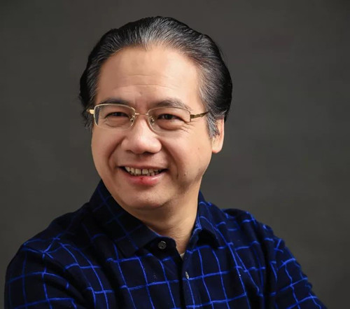鄭占峰：詩和遠(yuǎn)方 就在家的拐角處