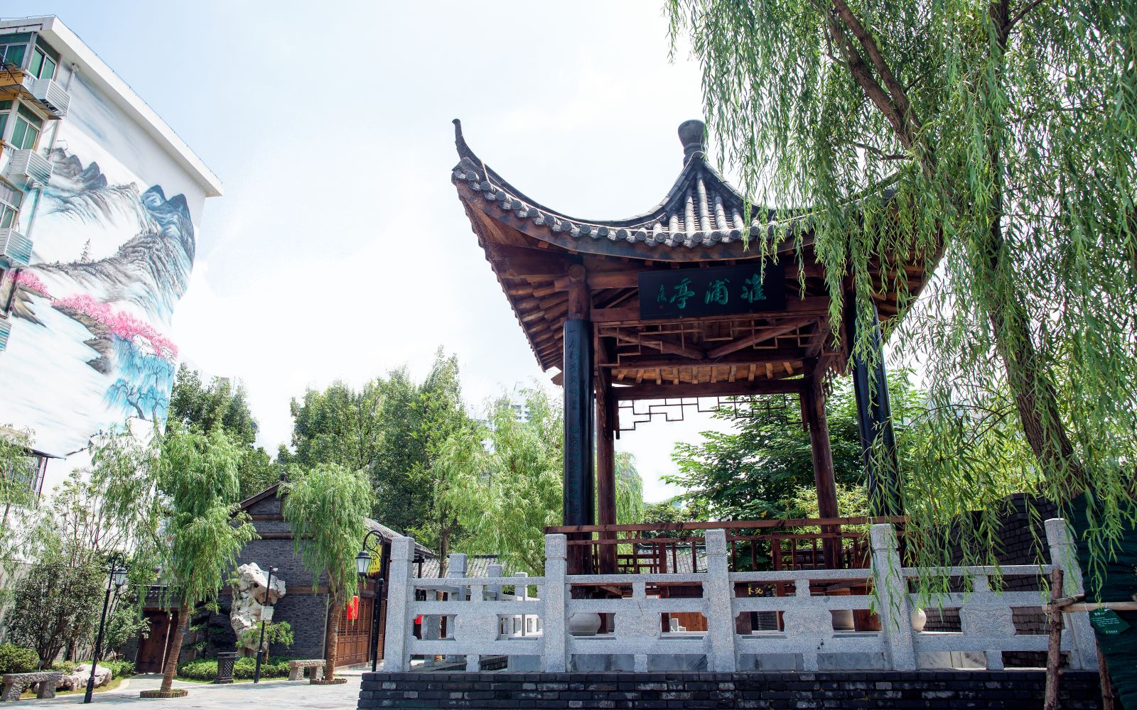 園冶杯專業(yè)獎(jiǎng)：銀屏街景觀綠化提升工程