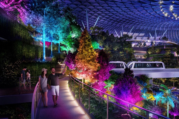 在花園機場中欣賞全球落差最大室內(nèi)瀑布