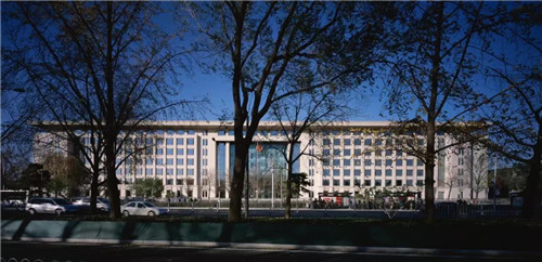 回歸建筑設(shè)計(jì)的本原——訪梁思成建筑獎(jiǎng)獲得者劉力 