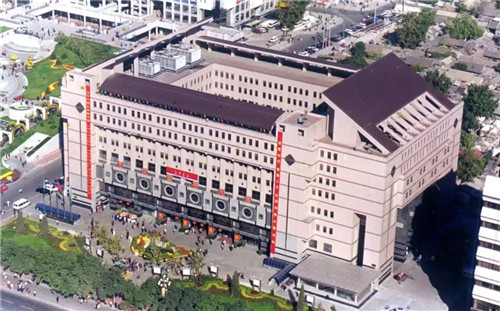 回歸建筑設(shè)計(jì)的本原——訪梁思成建筑獎(jiǎng)獲得者劉力 