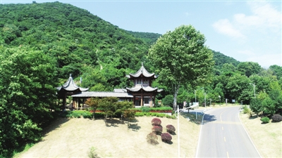 安徽：老礦區(qū)變身文創(chuàng)園 大洼宕復綠成網(wǎng)紅