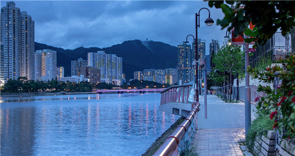 充滿活力的散步道活動(dòng)場(chǎng)所——香港沙田濱河棧道