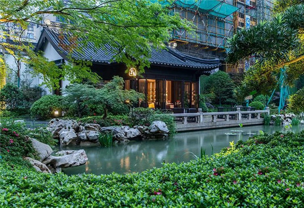 直播預(yù)告 | 秦超：度假酒店風(fēng)對高端豪宅的價(jià)值提升