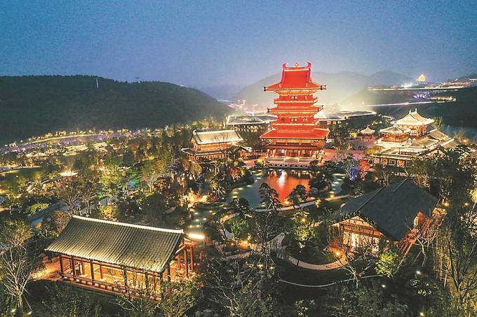 江蘇省園博會13個(gè)城市園林園藝專題展完成布展