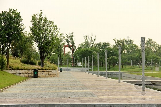 藝普得設(shè)計(jì)的昆山蓮湖公園