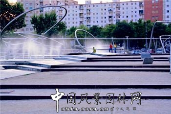 巴塞羅那對(duì)角線大道海濱公園景觀設(shè)計(jì)