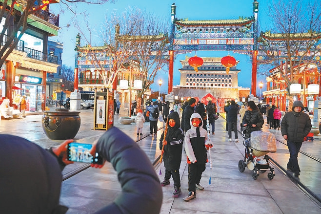 北京：全市大街小巷 點(diǎn)亮春節(jié)景觀